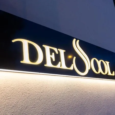 Delsool Moderne Odihnitoare Constanta 마마이아