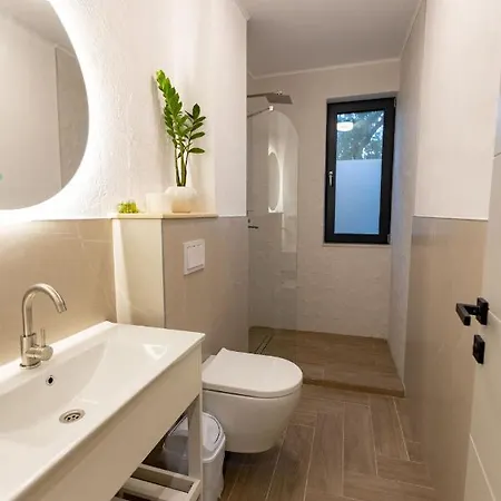 Delsool Moderne Odihnitoare Constanta