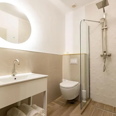 Delsool Moderne Odihnitoare Constanta